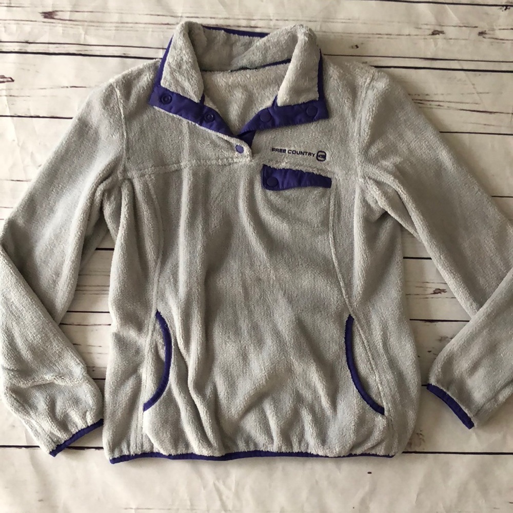 Free country pull over